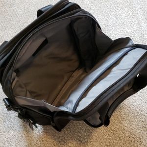 Tumi Bags - Tumi Travel Tote Tumi Bags - Tumi Travel Tote